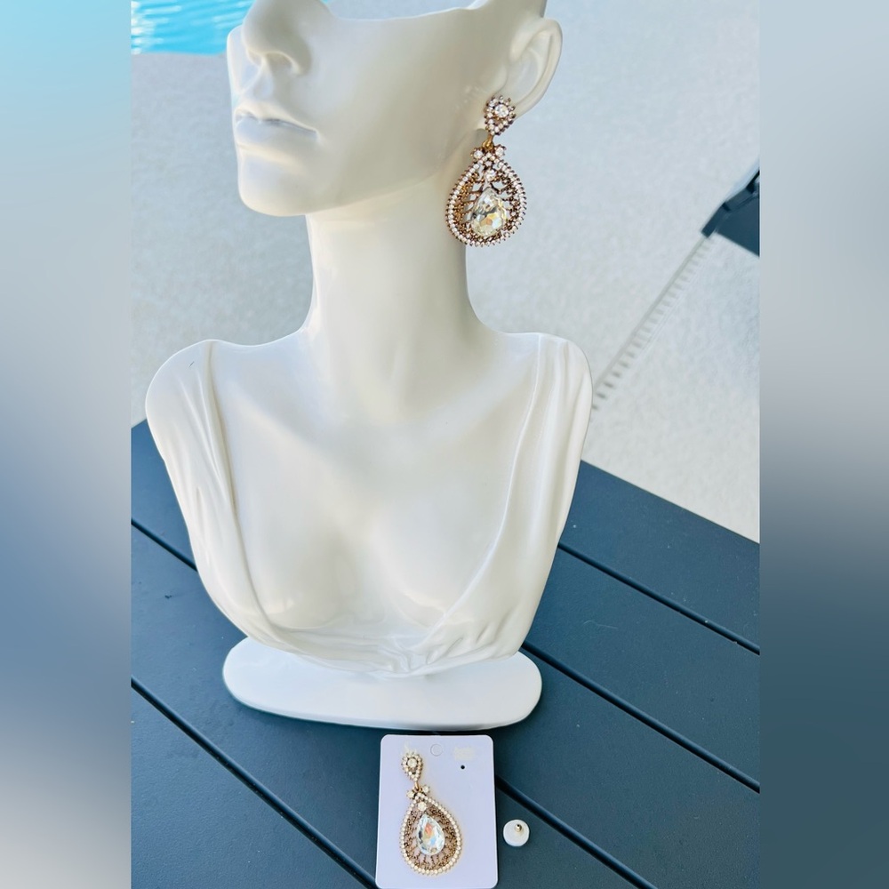Sophia antiqued Gold and rhinestone teardrop earrings #84